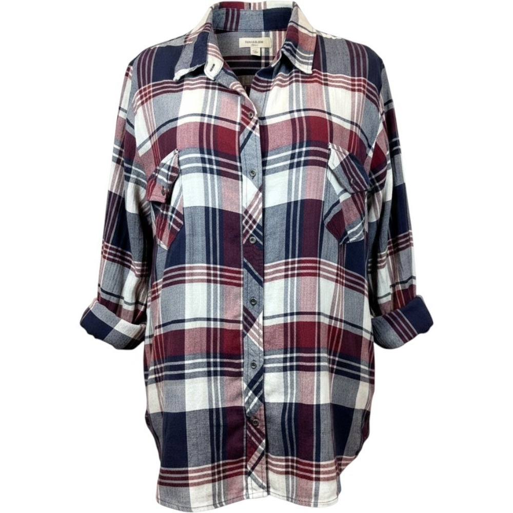 Westbound Woman Mixed Media Button Up Top Plus 3X Plaid Paisley Roll Tab Sleeve